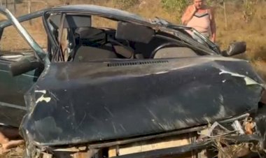 Mulher morre após Fiat Uno capotar em estrada de acesso a Cocalinho
