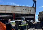 Incêndio atinge carreta com carga perigosa em rodovia na região do Araguaia