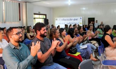 Educação de Água Boa ganha reforço com posse de 80 novos servidores