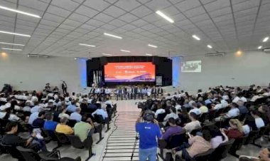 Em Água Boa, ALMT reúne autoridades e especialistas para debater impactos e oportunidades da ferrovia no Araguaia