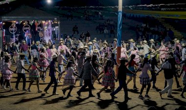 Arraiá da Nossa Gente é sucesso em Campinápolis