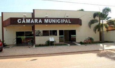 Câmara de Confresa retira de pauta projeto que cria novos cargos comissionados para prefeitura