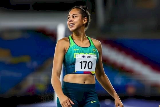 Atleta do programa de bolsas do Governo de MT chega a Paris para Olimpíadas; primeira prova será segunda-feira (06)