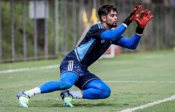 Goleiro barra-garcense se despede do Cruzeiro após nove anos: 'Acolheu, formou e me transformou'