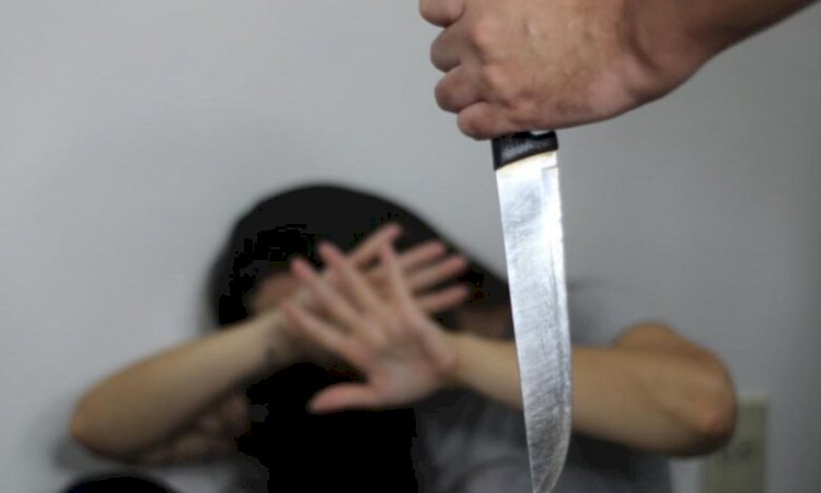 Mulher é assassinada dentro de casa em Água Boa; marido encontra corpo e chama a polícia