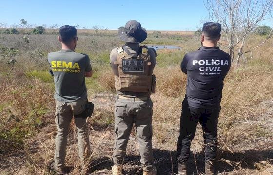 Galões de agrotóxicos vencidos e descartados de forma irregular são apreendidos no Araguaia
