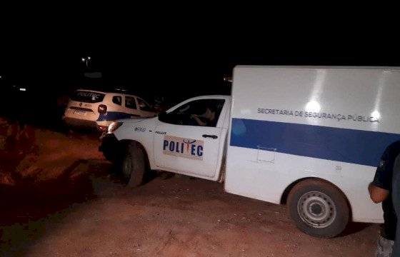 Mulher morre em acidente entre carro e carreta na BR-158 entre NX e Água Boa