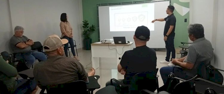 Julho Verde: Sicredi Araxingu fortalece saúde financeira com ações educativas em quatro municípios