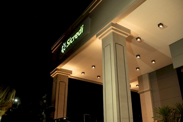 Sicredi Araxingu inaugura nova agência em Querência; vídeo