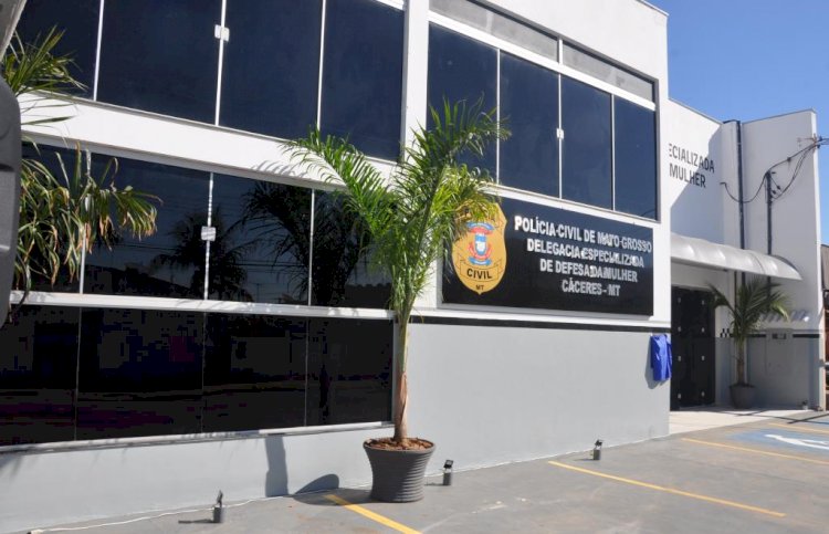 Mãe é presa por jogar água quente no filho de 10 anos em MT