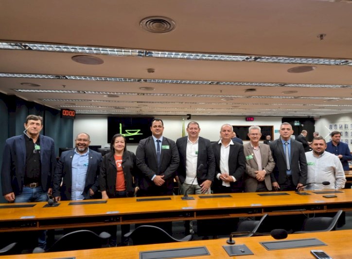 Vereadores de Querência, junto de lideranças do Araguaia, se reúnem em Brasília para cobrar orçamento das obras nas BR-158, BR-242 e MT-322