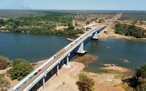 Rio das Mortes registra forte queda no nível da água e acende alerta na região