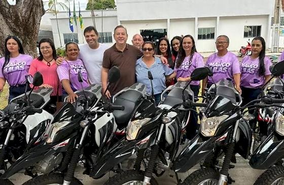 Dr. Eugênio entrega 21 motos a agentes comunitários de saúde, em São Félix do Araguaia