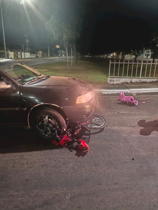 Motorista atropela bibicleta e é preso por embriaguez e dano em Água Boa