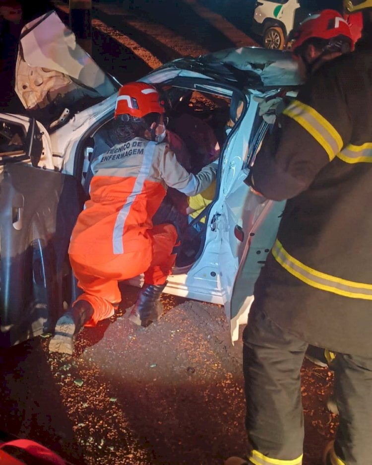 Motorista fica preso às ferragens após colisão com carreta em rodovia na MT-109 em Querência