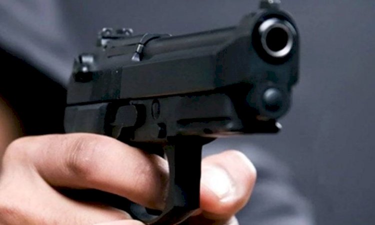 Jovem de 18 anos é baleada na barriga e dupla foge a pé em MT